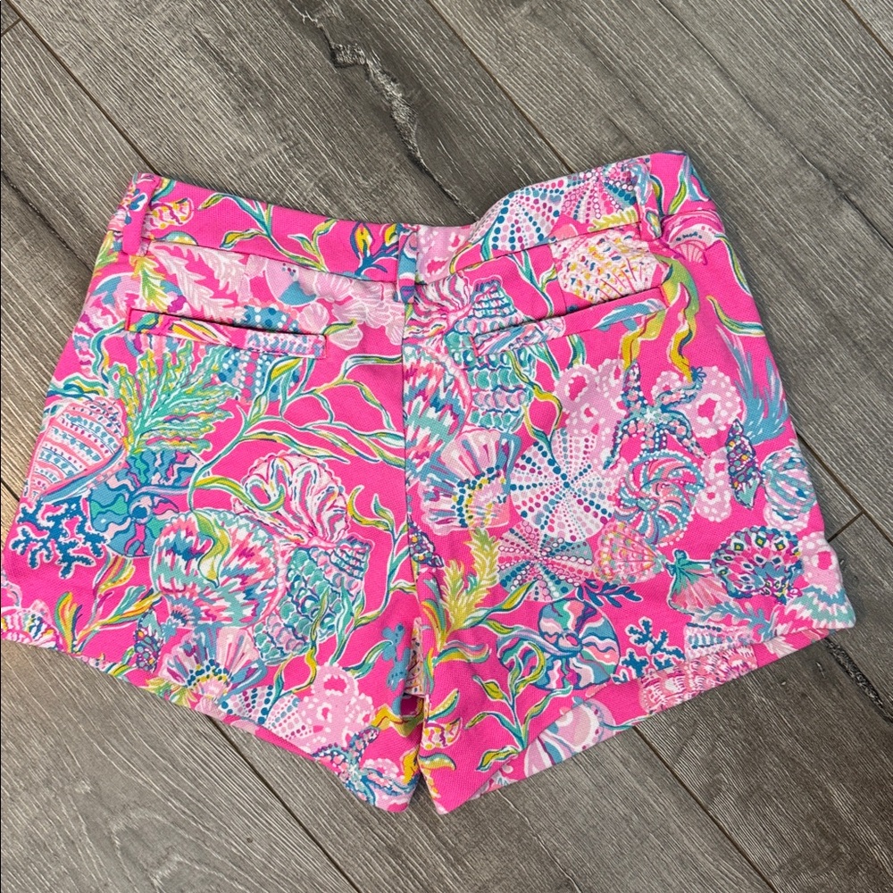 Lilly Pulitzer Callahan shorts - Picture 4 of 5